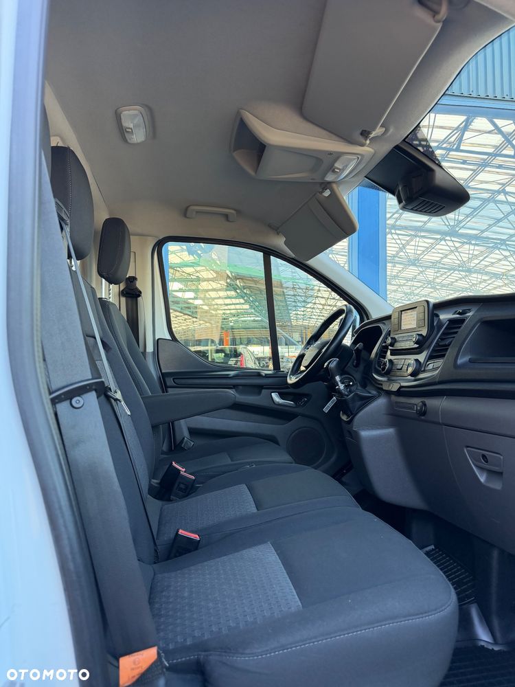 Ford Transit Custom 300 L2H1 - 21
