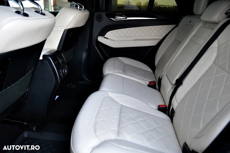 Mercedes-Benz GLE 350 d 4Matic 9G-TRONIC AMG Line - 19