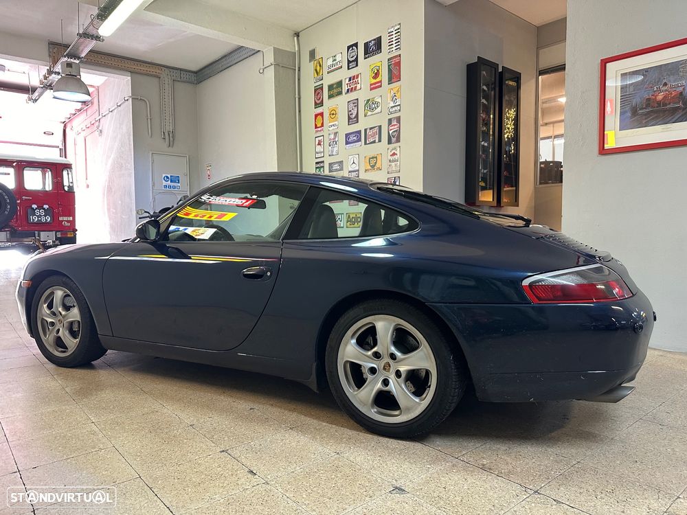 Porsche 911 (996) - 1