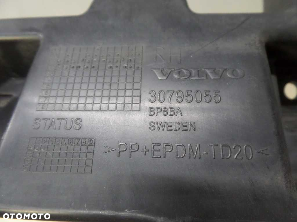 VOLVO S60 II V60 10- SLIZG ZDERZAKA TYL PRAWY 30795055 - 3
