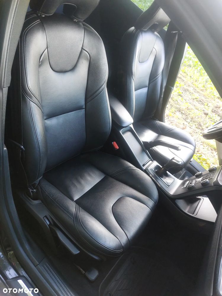Volvo V40 - 26