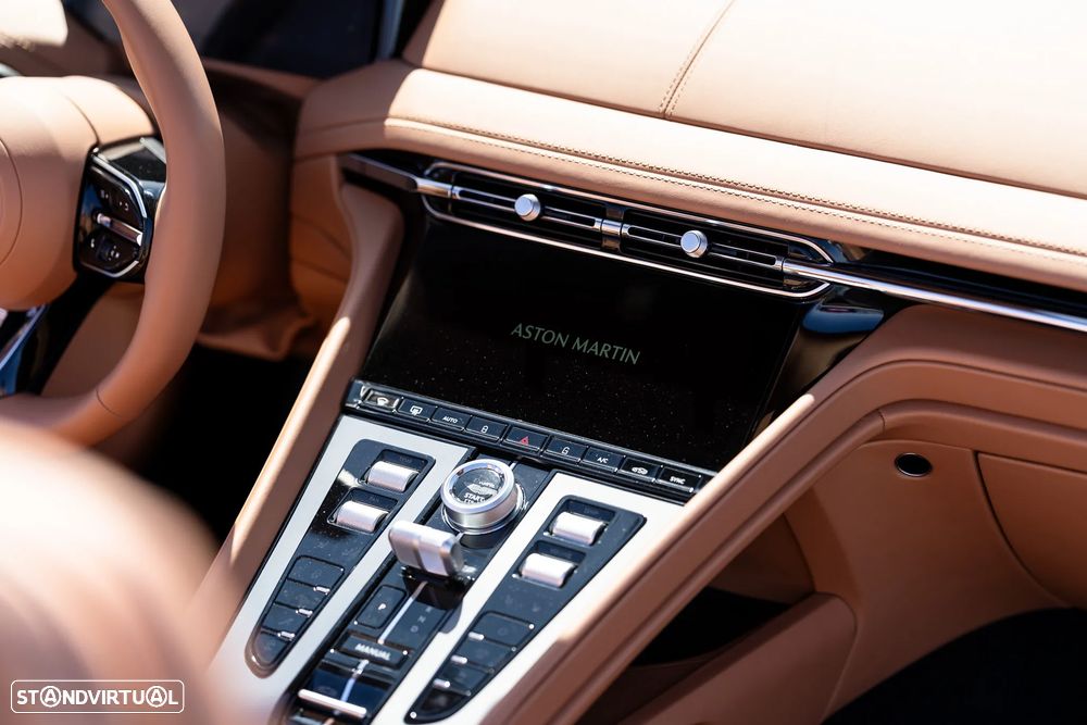 Aston Martin DB12 Volante V8 Auto - 10