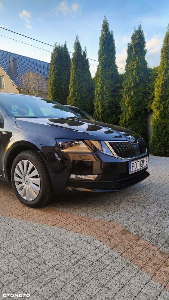 Skoda Octavia 2.0 TDI DSG Soleil - 6