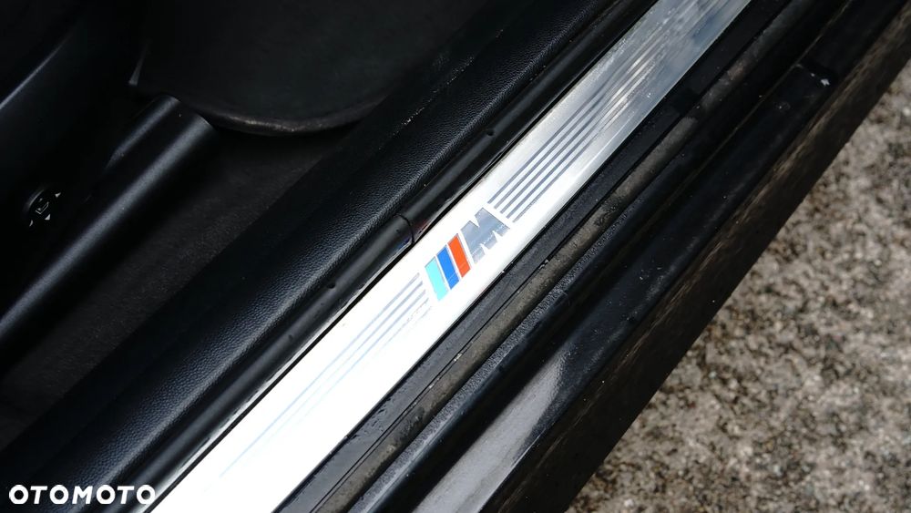 BMW Seria 3 318d DPF Edition Sport - 20