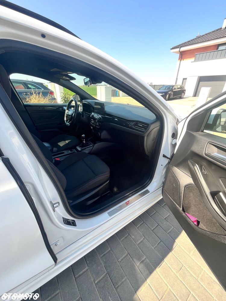 Ford Focus 2.0 TDCi SYNC Edition ASS - 3