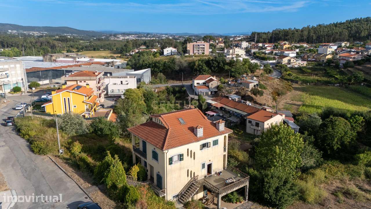 Moradia T4 com terreno de 2.800 m² | Sobrado, Valongo - Grande imagem: 2/20