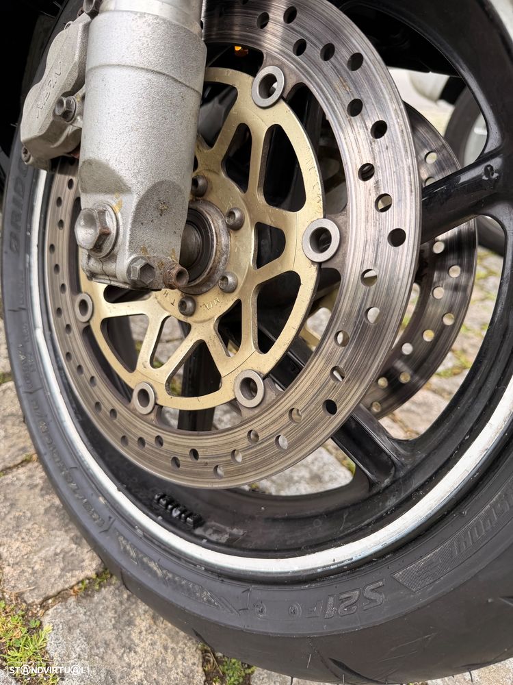 Honda CBR - 32