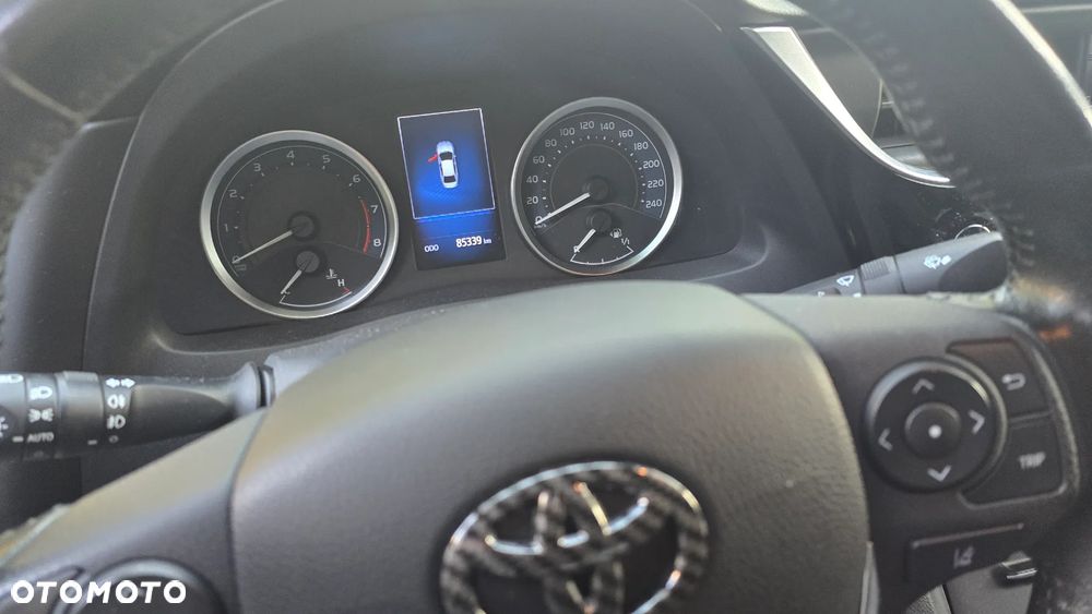 Toyota Corolla 1.6 Comfort - 6