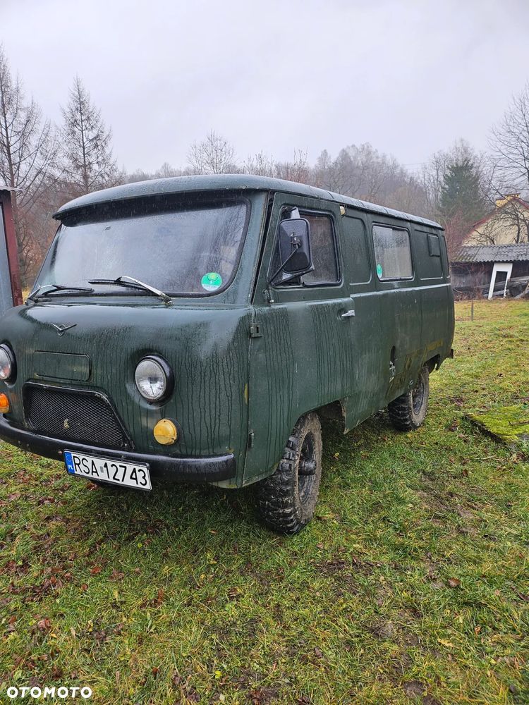 Uaz 452 - 1