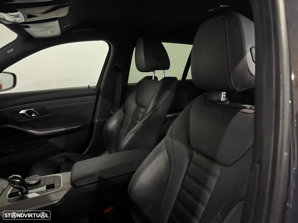BMW 330 e Touring Pack M Auto - 14
