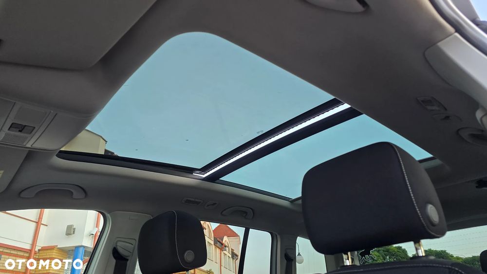 Volkswagen Touran 2.0 TDI DPF Cup - 27