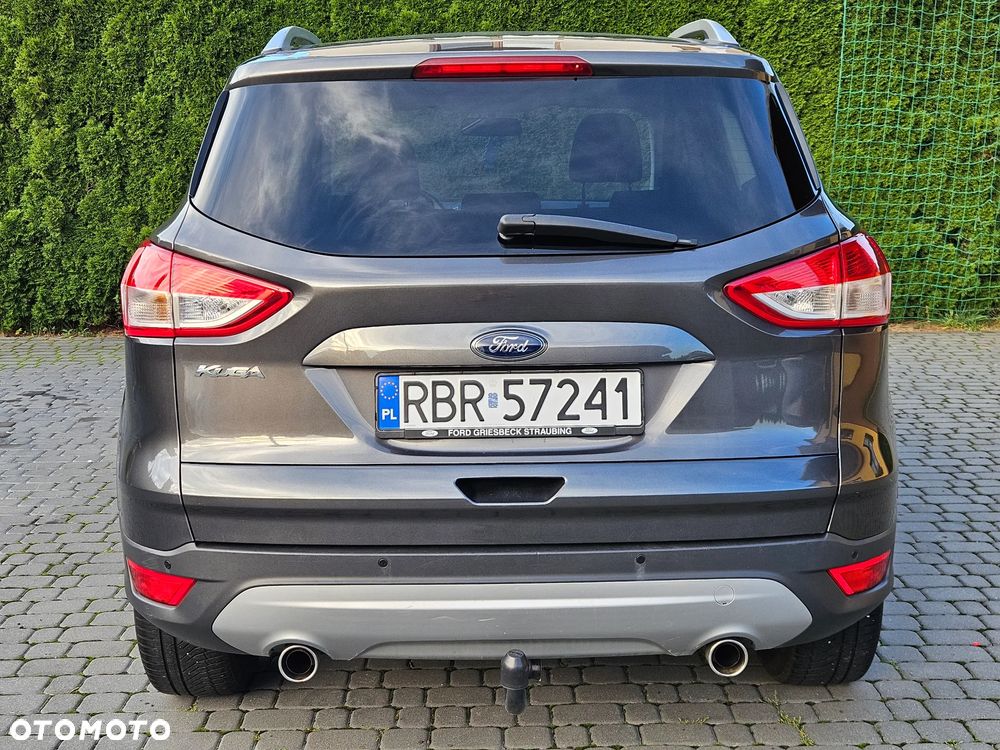 Ford Kuga 2.0 TDCi 2x4 Titanium - 8