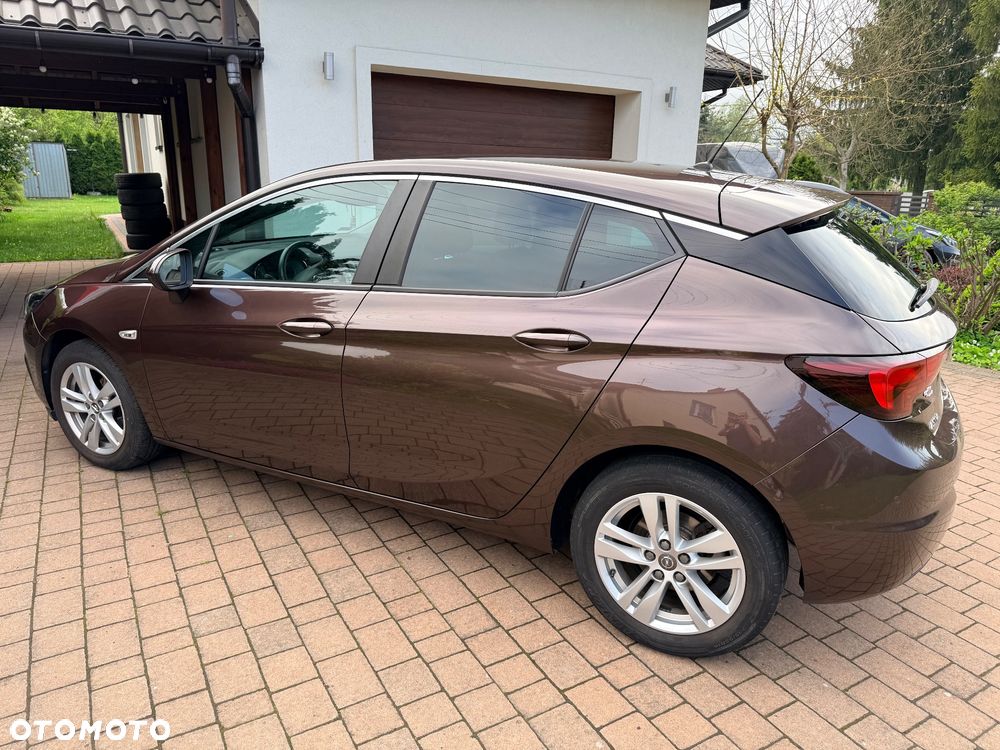 Opel Astra 1.4 T Dynamic - 4