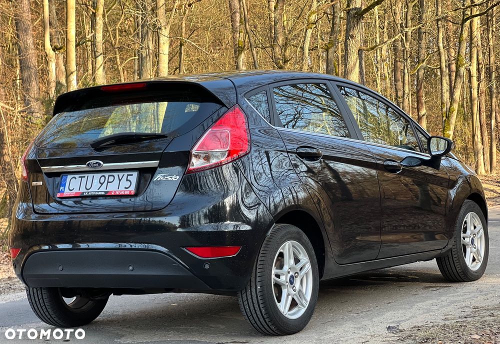 Ford Fiesta 1.0 Champions Edition - 7