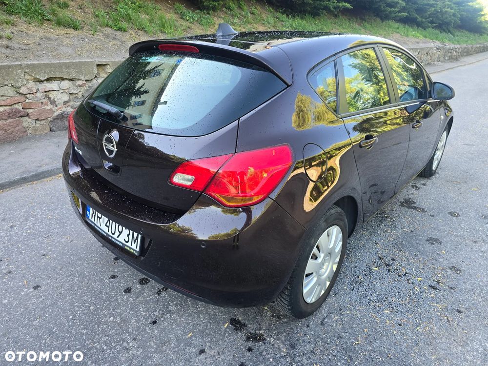 Opel Astra 1.6 Edition 150 - 4