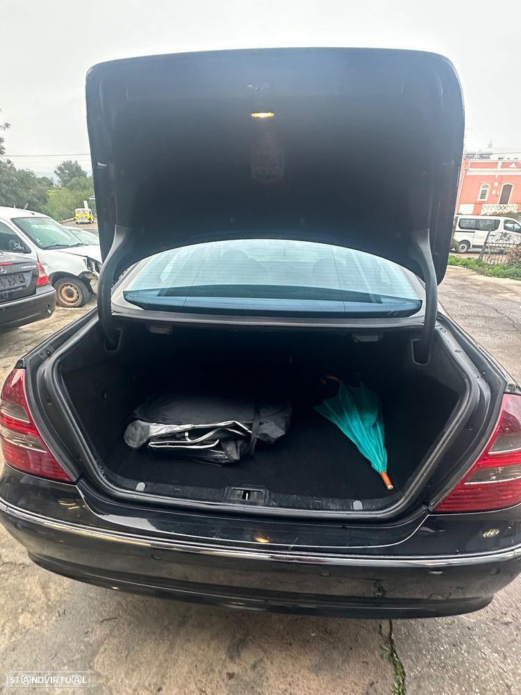 Mercedes-Benz E 270 - 7