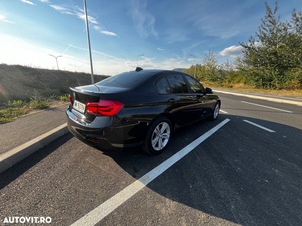 BMW Seria 3 320d xDrive AT Sport Line - 4
