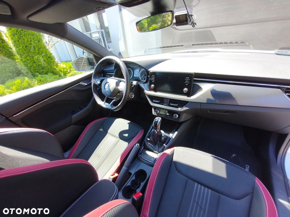 Skoda Kamiq 1.0 TSI Monte Carlo DSG - 27