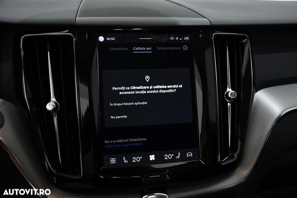 Volvo XC 60 - 38