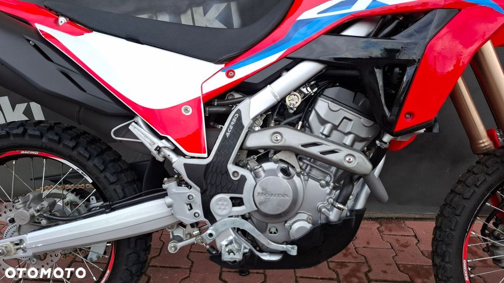Honda CRF - 12