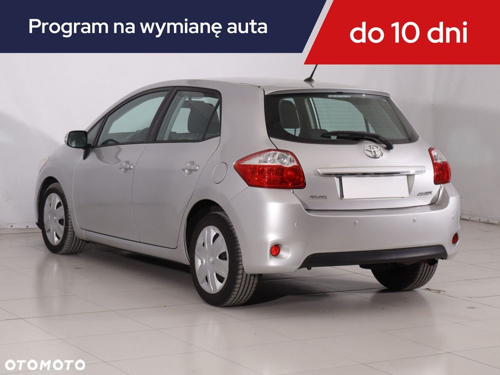 Toyota Auris - 6
