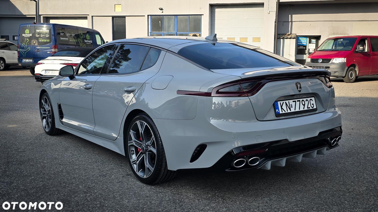 Kia Stinger 3.3 T-GDI V6 GT AWD - 4