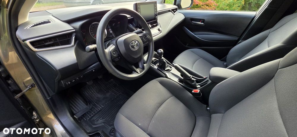 Toyota Corolla 1.6 Active - 8