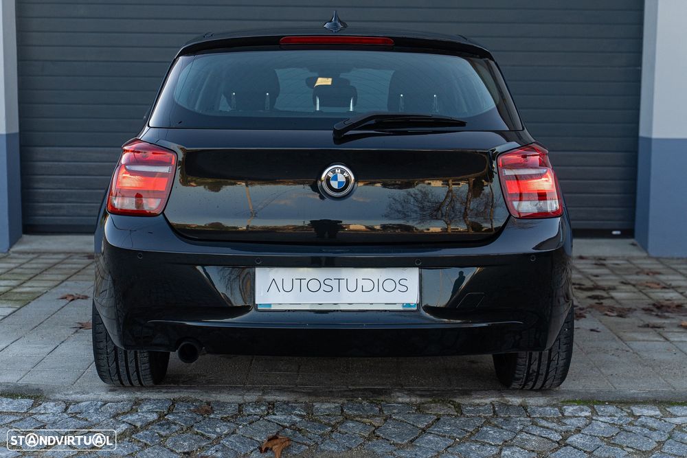 BMW 116 i Confort - 8