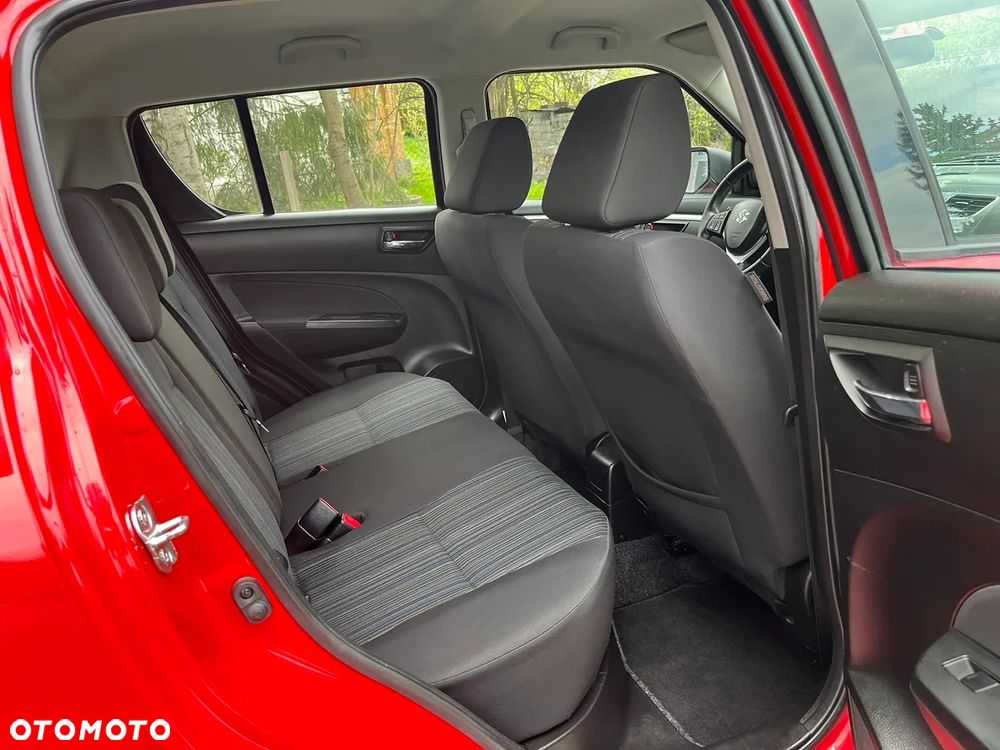 Suzuki Swift - 12