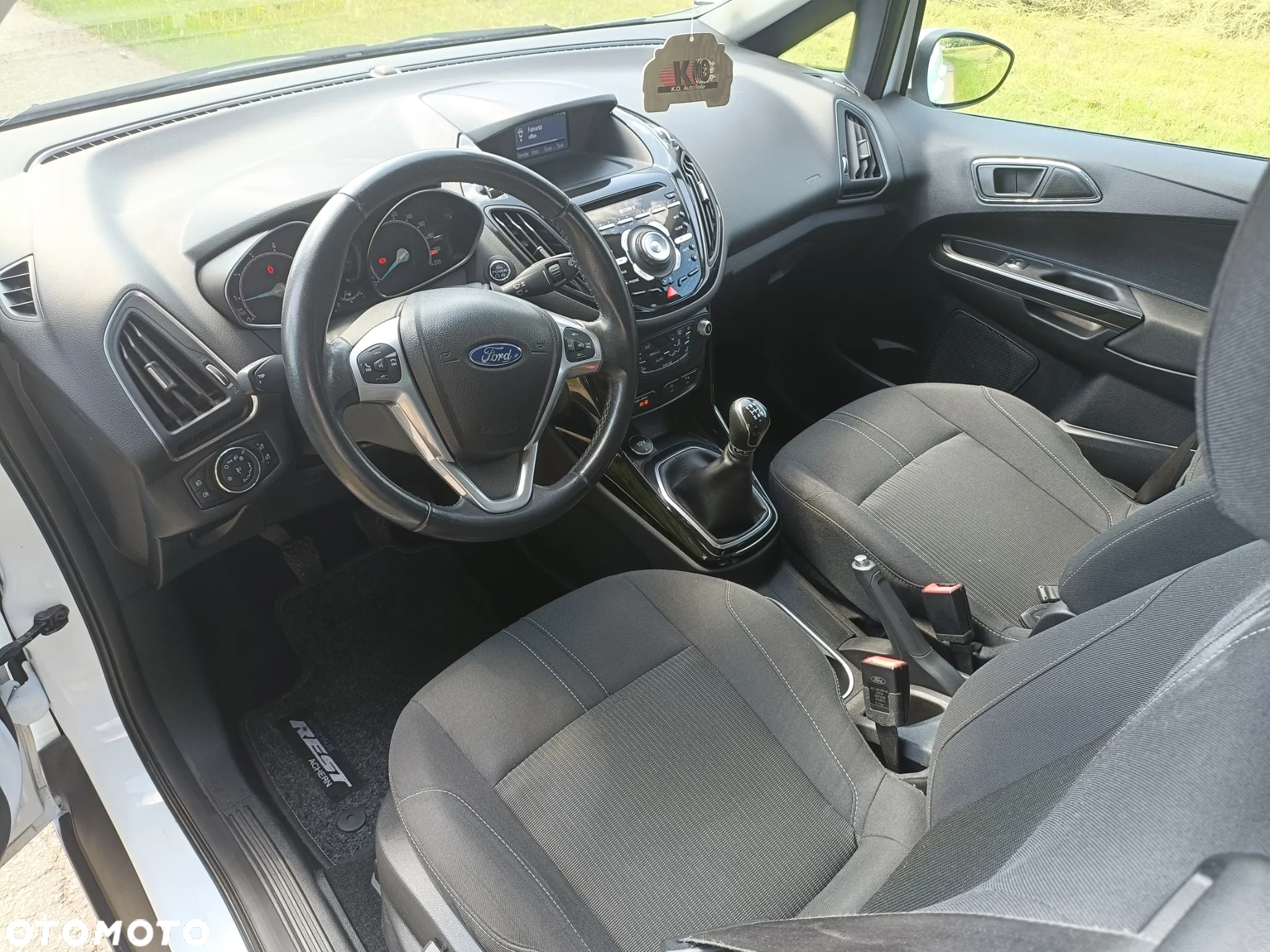Ford B-MAX 1.0 EcoBoost Titanium - 10