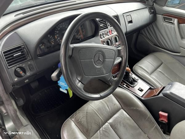 Para Peças Mercedes-Benz C-Class (W202) - 6