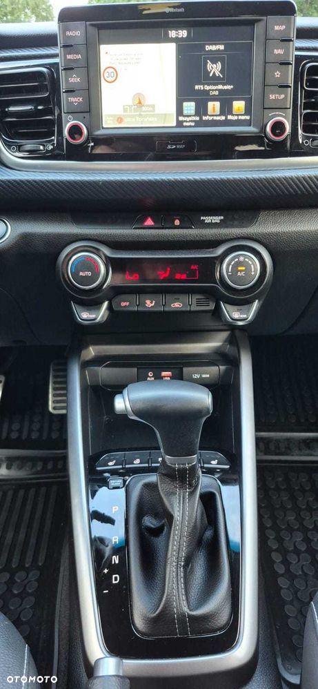 Kia Rio - 7