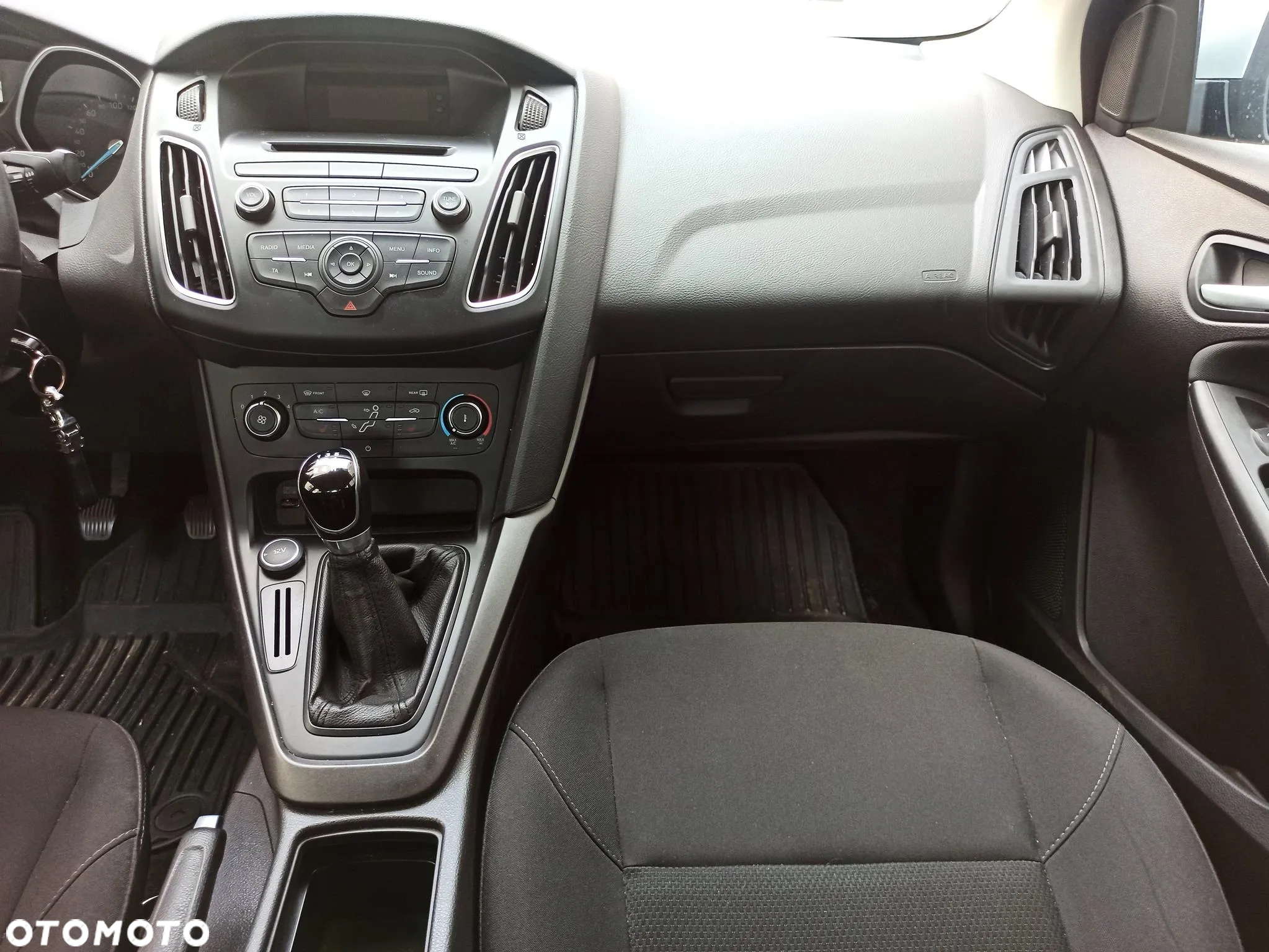 Ford Focus 1.6 Trend - 20