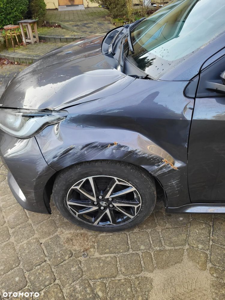 Toyota Yaris 1.5 VVT-i Comfort - 21