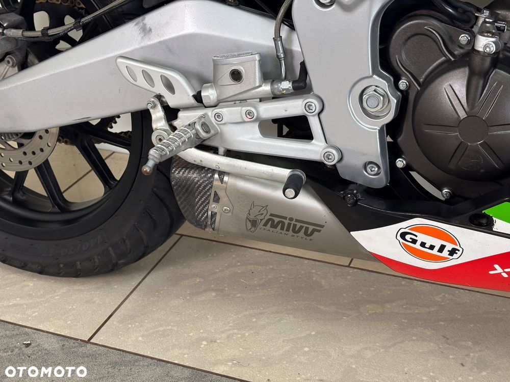 Aprilia RS - 9
