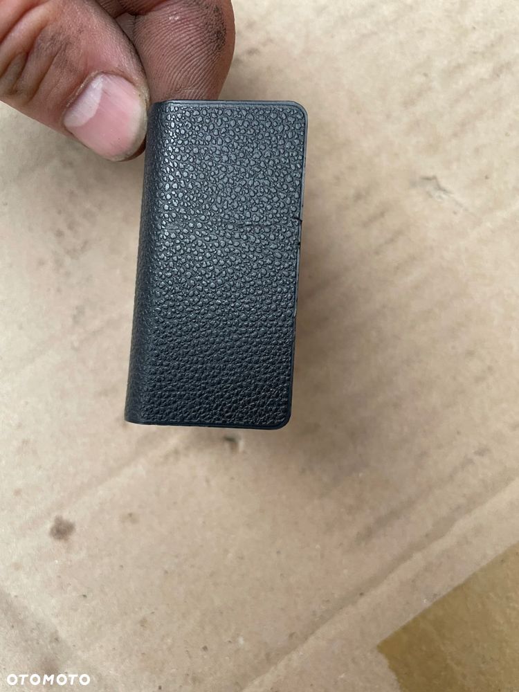 zaslepka gniazda obd bmw e90 e91 europa 7145700 - 2