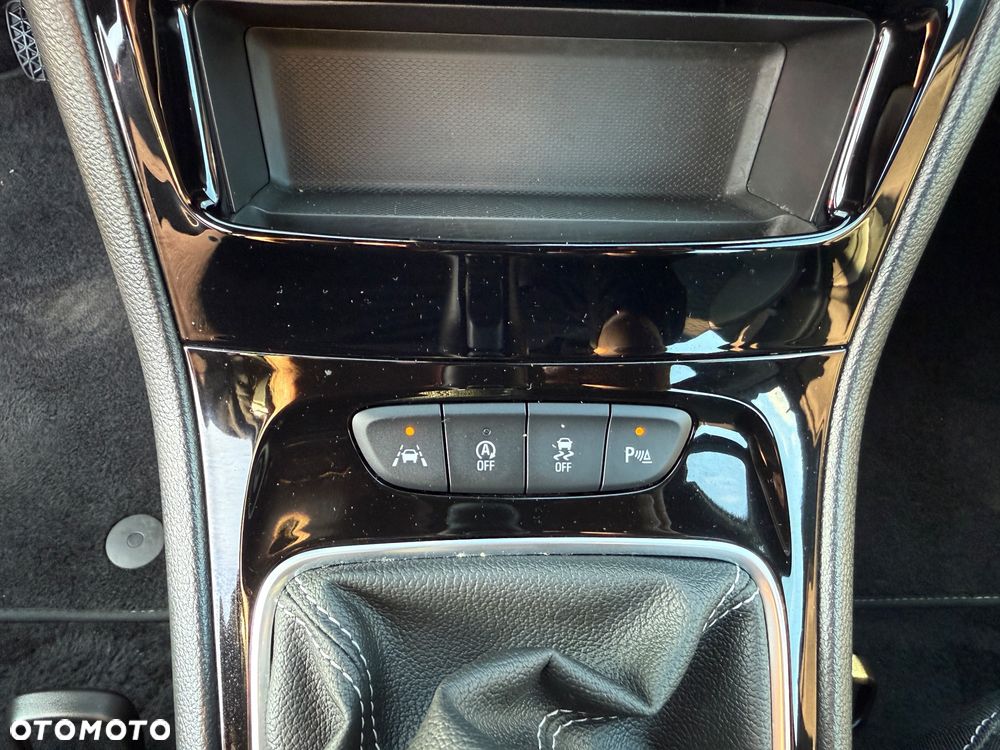 Opel Astra 1.2 Turbo Edition - 23