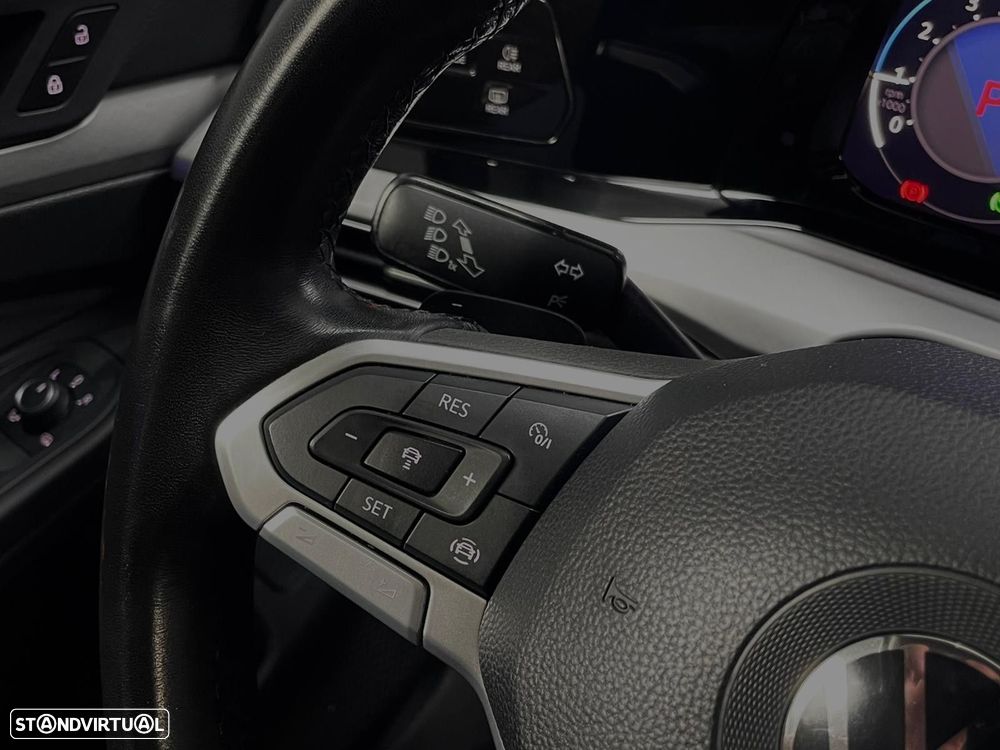 VW Golf Variant 1.0 eTSI Life DSG - 19