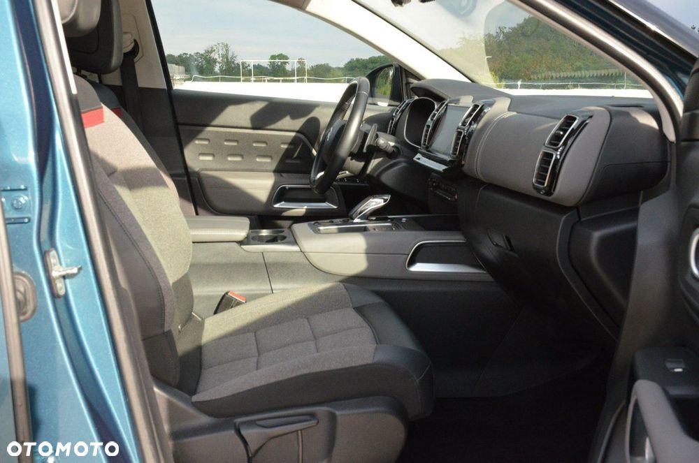 Citroën C5 Aircross 225 e-EAT8 SHINE - 32