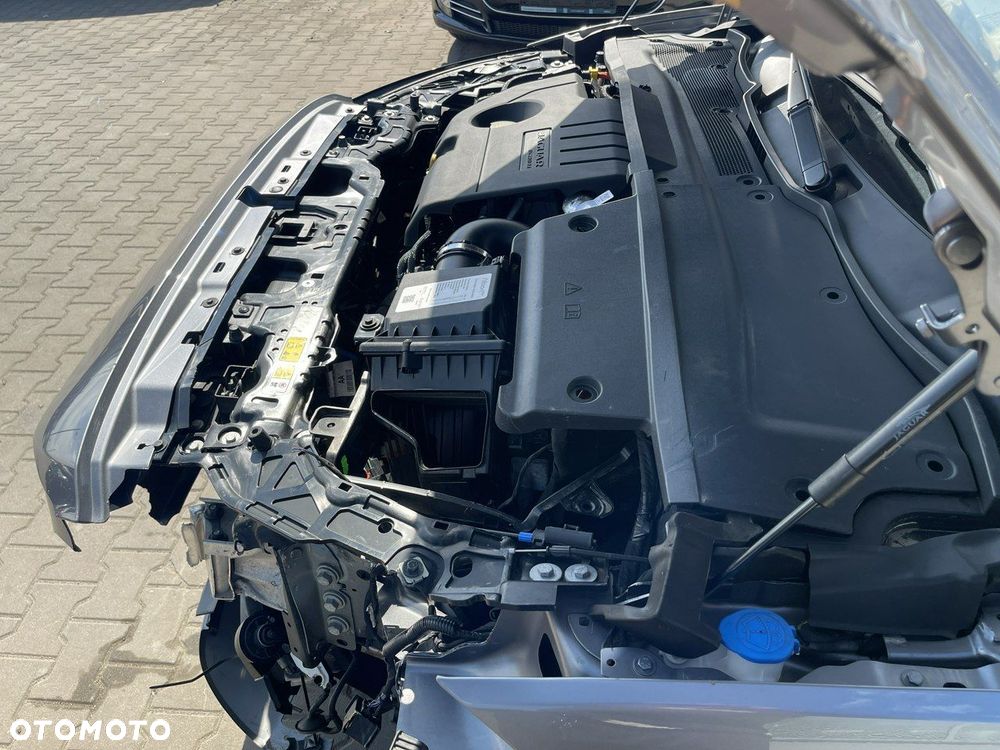 Jaguar E-Pace D165 AWD SE - 17