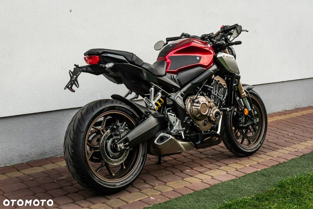 Honda CB - 3