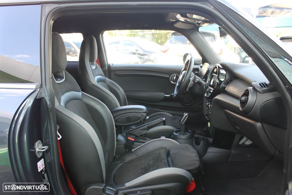 MINI 3 Portas John Cooper Works GP Aut. - 49