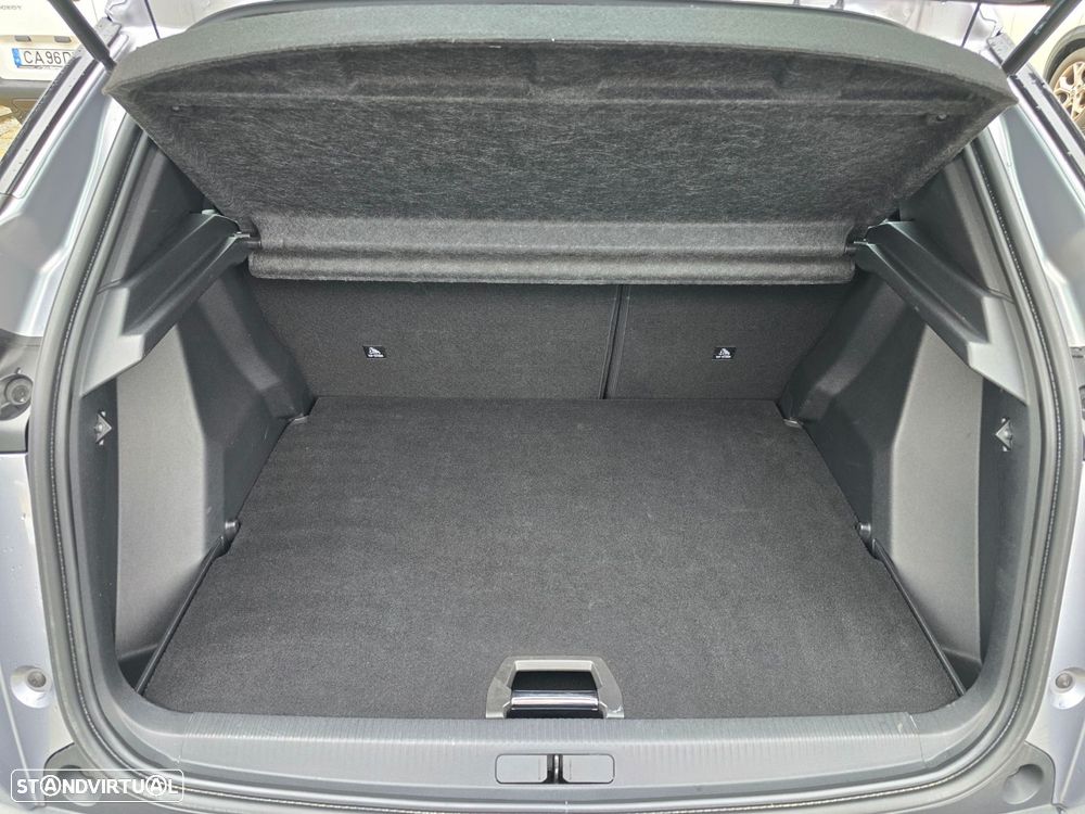 Peugeot 2008 1.2 PureTech Allure - 28