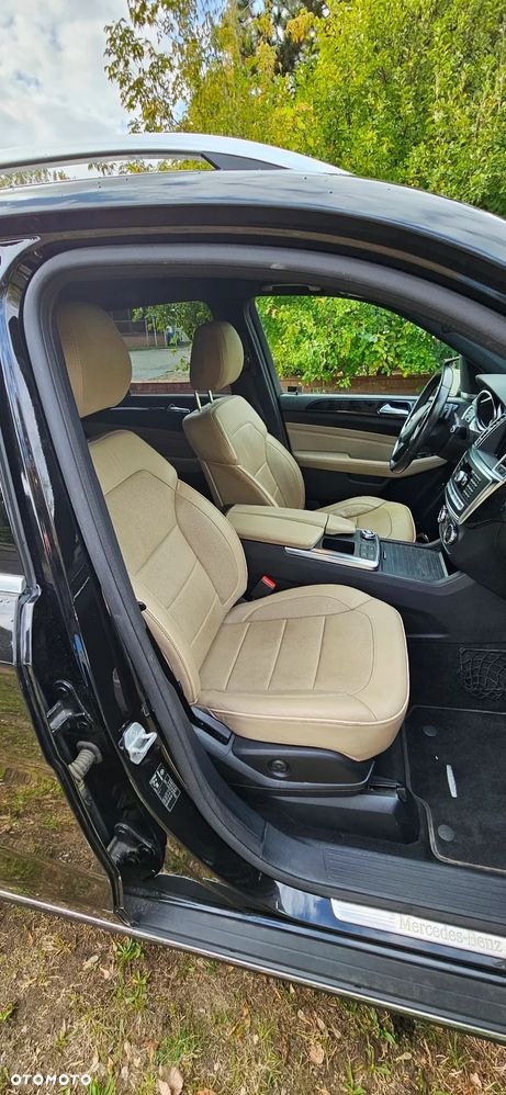 Mercedes-Benz ML - 9