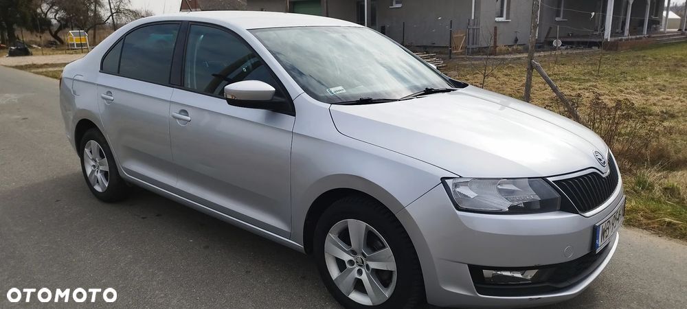 Skoda RAPID 1.0 TSI Style DSG - 2