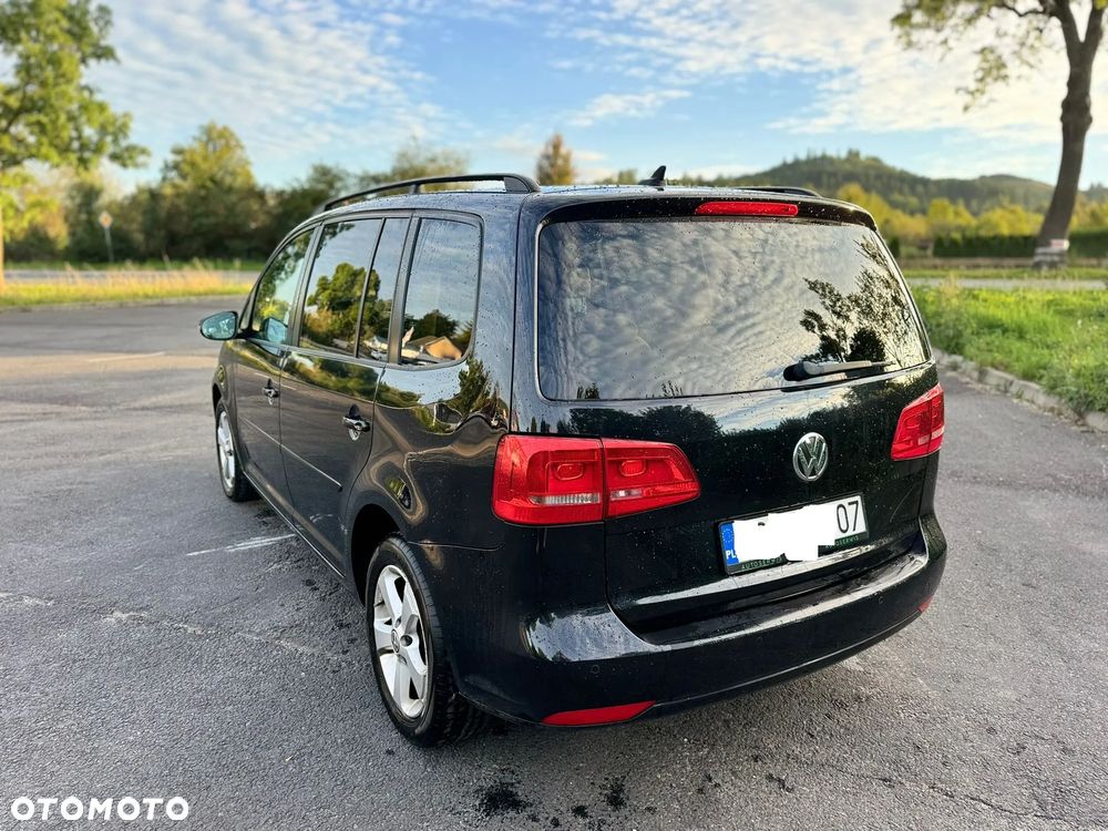 Volkswagen Touran 2.0 TDI DPF Comfortline DSG - 4