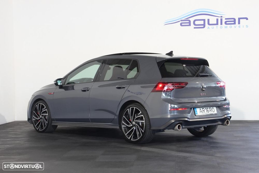 Volkswagen Golf 2022 photo 3