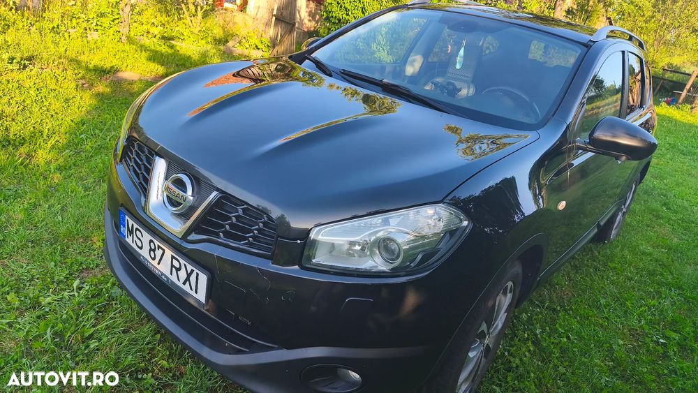 Nissan Qashqai+2 - 25
