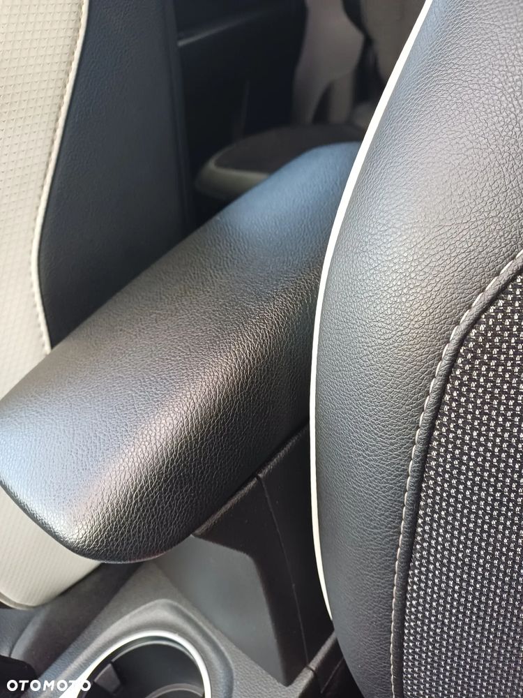Renault Captur E-TECH 160 INITIALE PARIS - 18