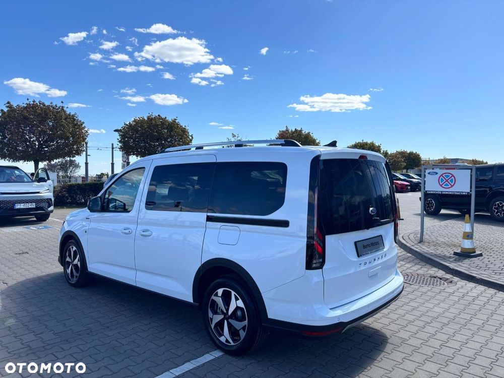 Ford Tourneo Connect Grand - 9